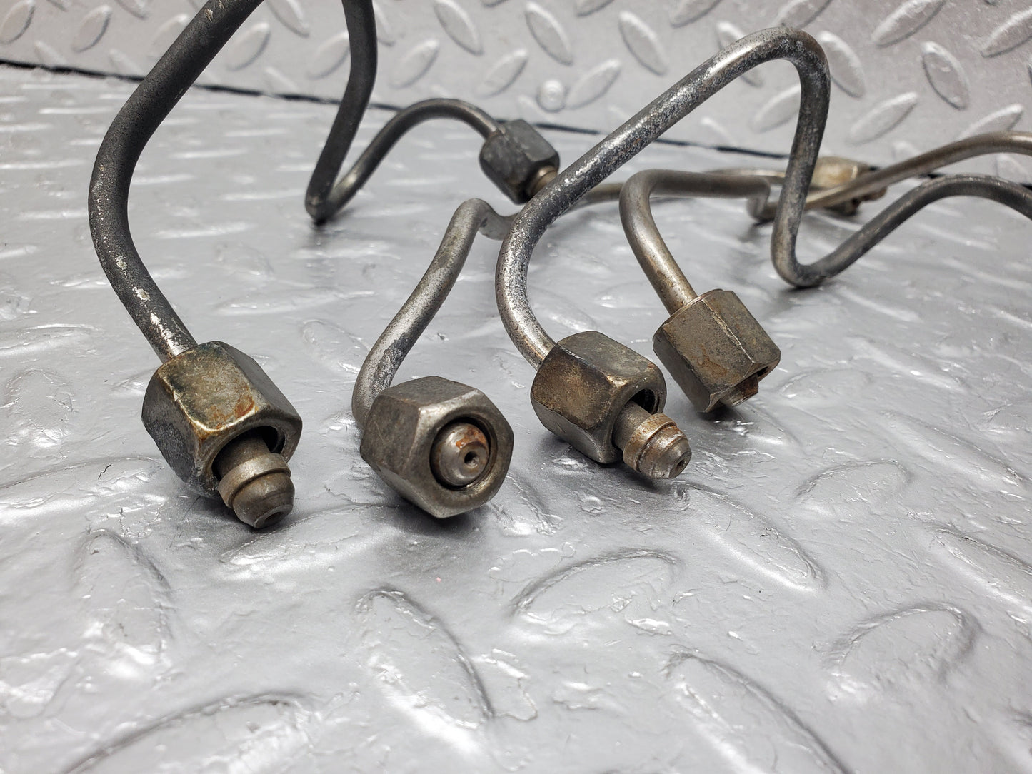 0890 Mercedes-Benz W123 240D Fuel Line Hose Set