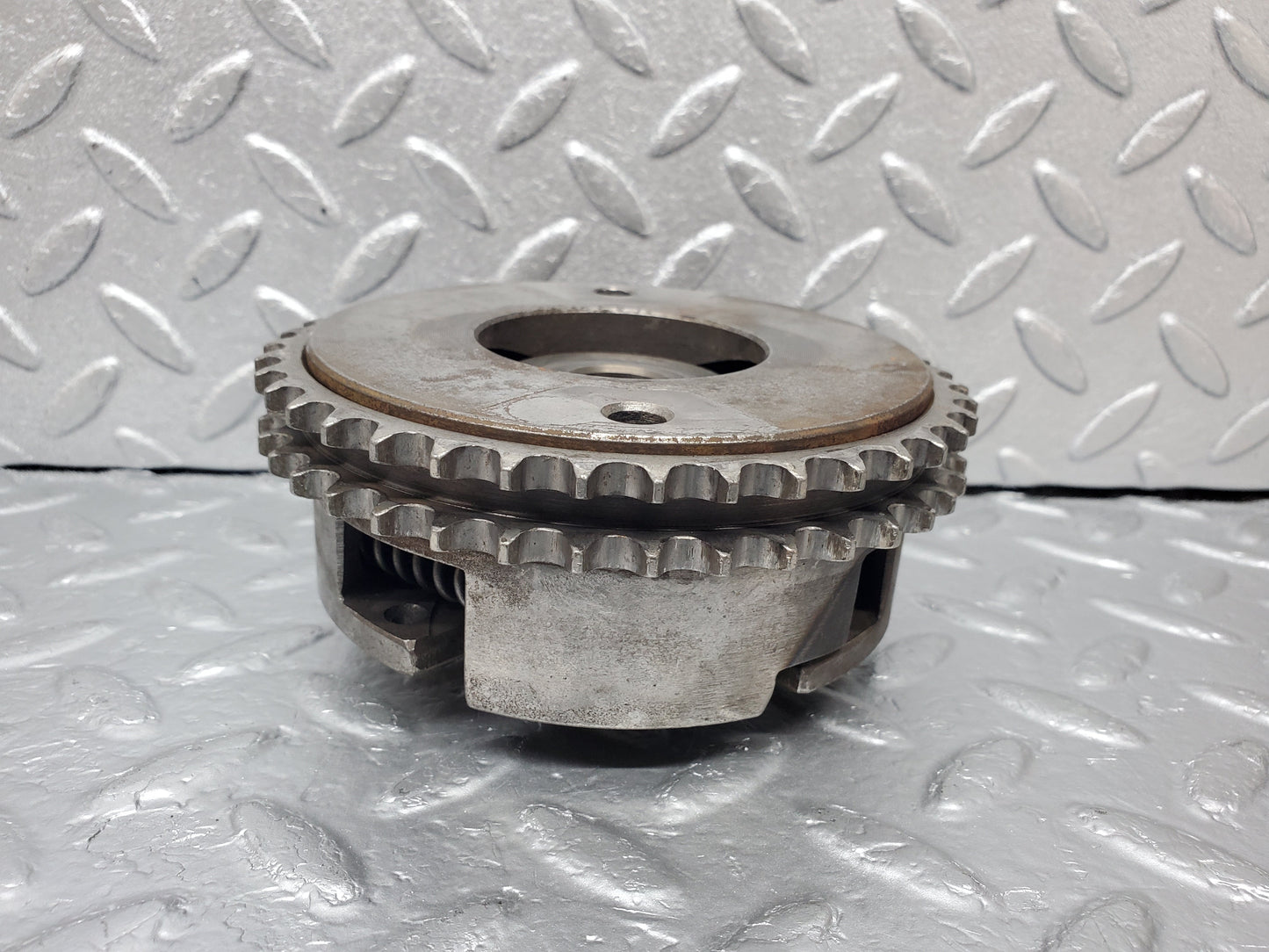0888 Mercedes-Benz W123 240D Injection Pump Gear Sprocket