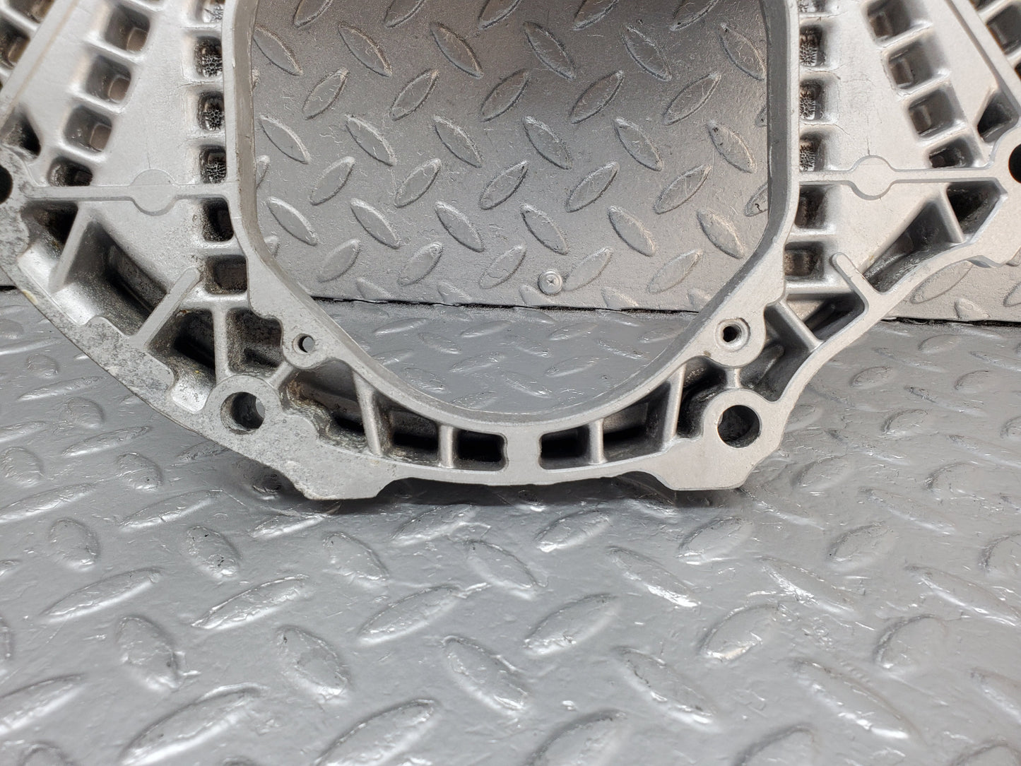 0893 Mercedes-Benz W123 240D Gearbox Flange 1150111145