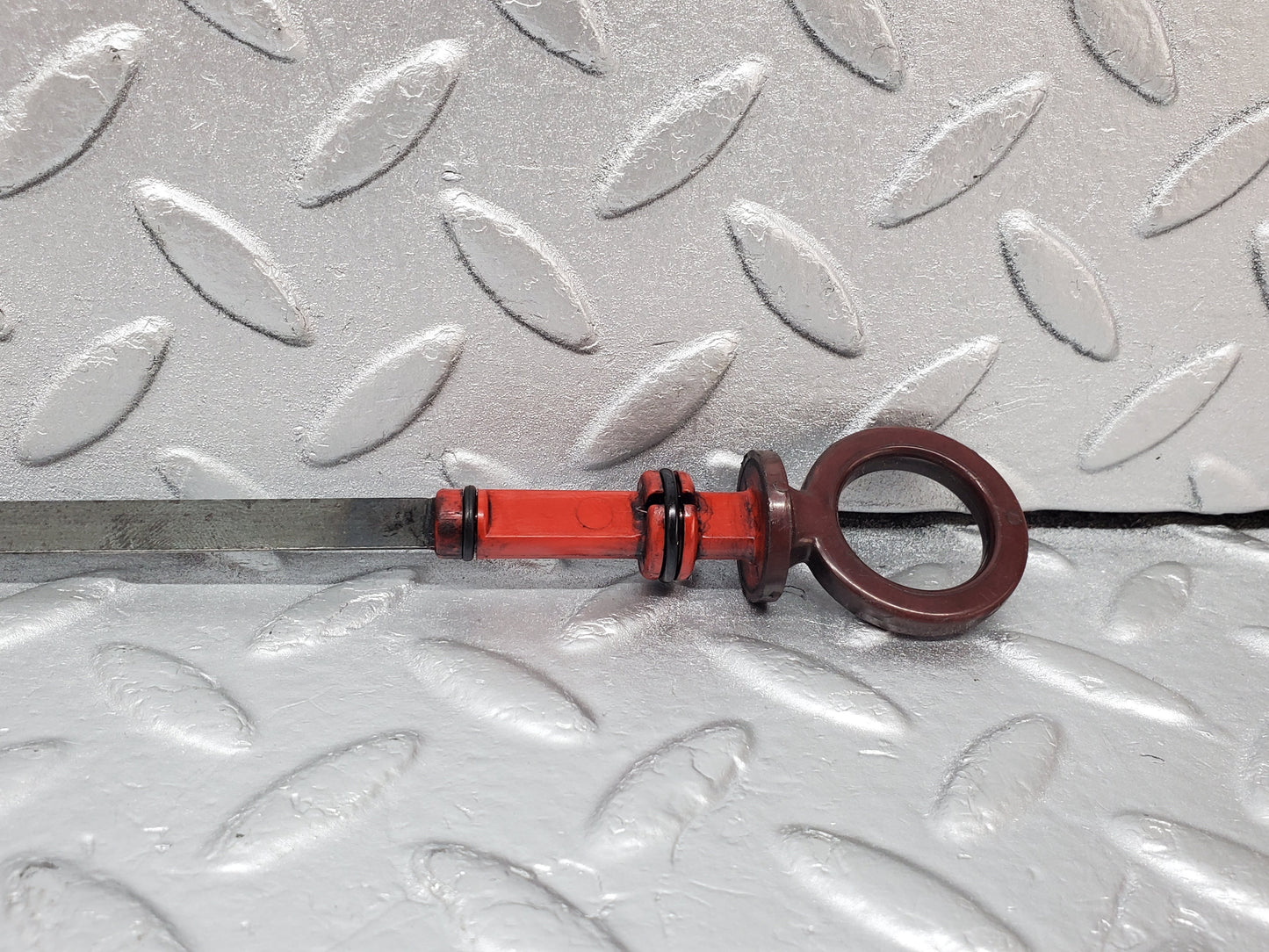 0889 Mercedes-Benz W123 240D Oil Dipstick