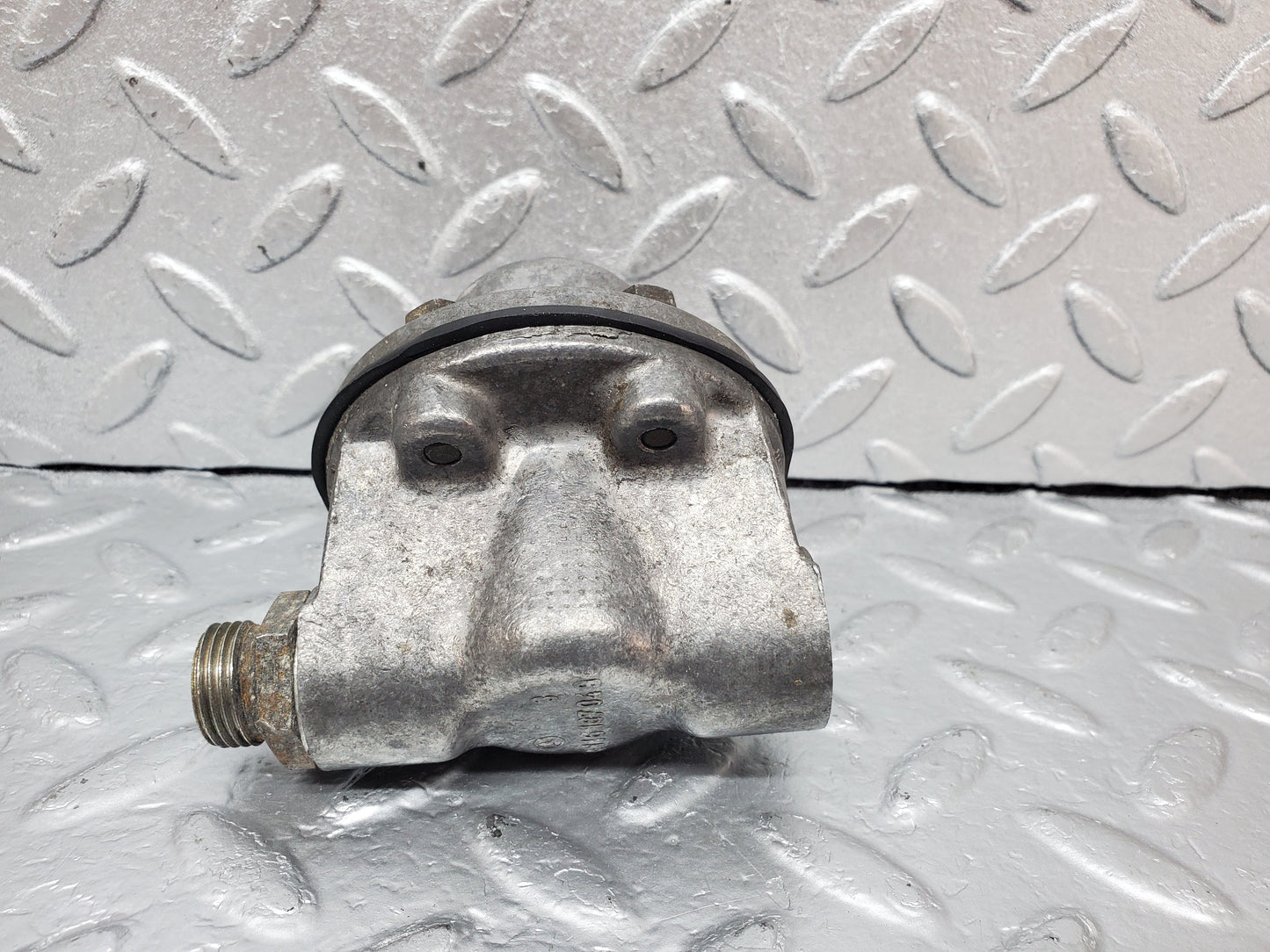 0916 Mercedes-Benz C107 350SLC Coupe Oil Pressure Damper 1161870494