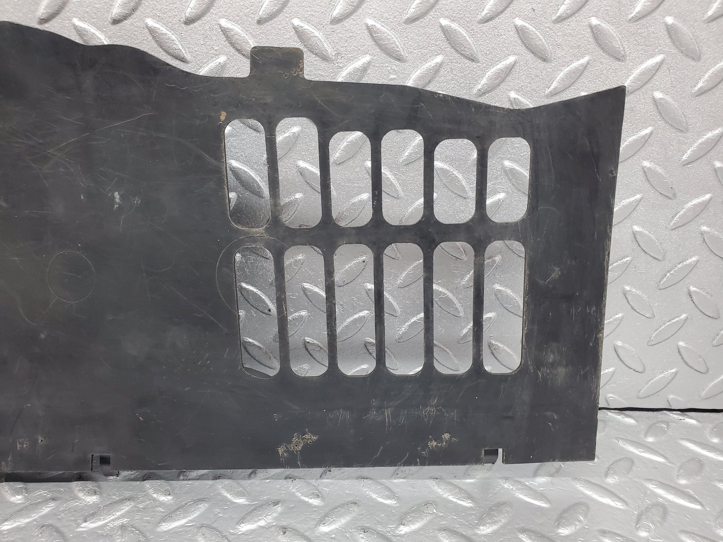 0951 Mercedes-Benz C123 230CE Coupe Dashboard Under Panel 1236870508