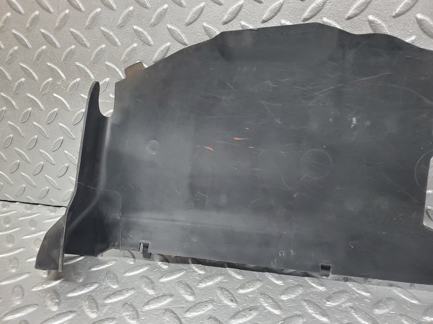 0951 Mercedes-Benz C123 230CE Coupe Dashboard Under Panel 1236870508