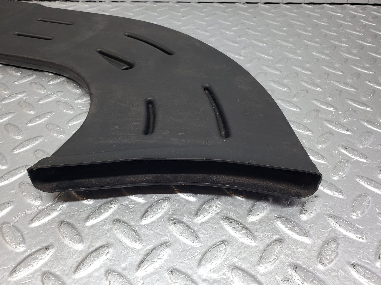 0957 Mercedes-Benz C123 230CE Air Duct Heater Ventilation Left 1238310546
