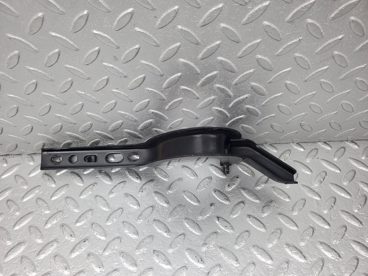 0974 Mercedes-Benz C123 230CE Coupe Trunk Lid Hinge Left Side 1237500187