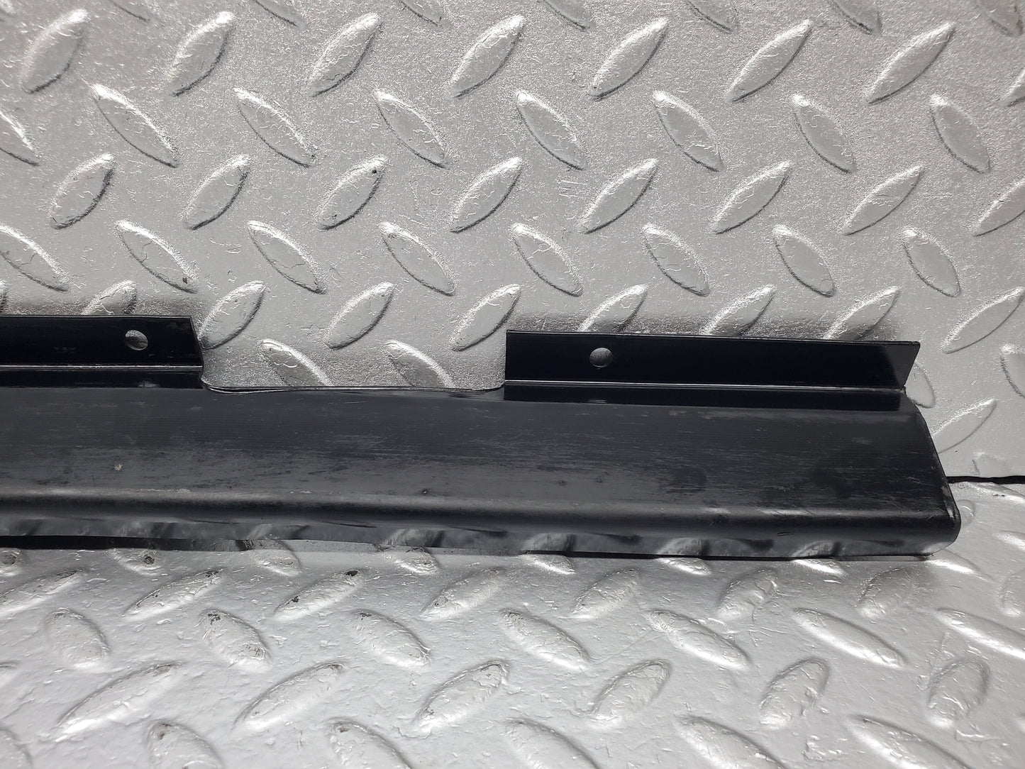 0955 Mercedes-Benz C123 230CE Coupe Cabel Chanel Duct Front Left  1238210936