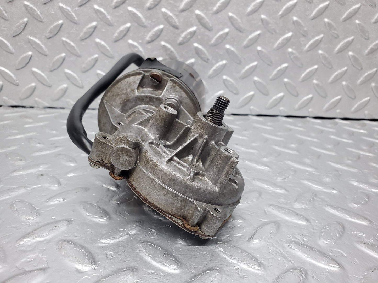 0964 Mercedes-Benz C123 230CE Wiper Motor Bosch 0390341077
