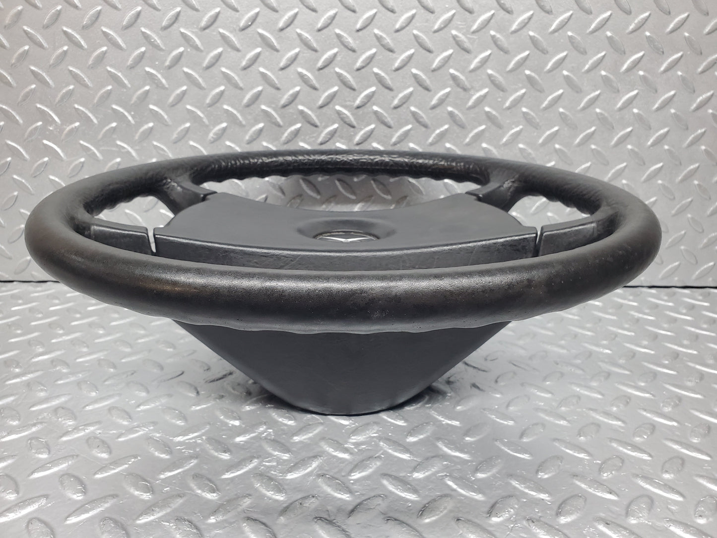 0948 Mercedes-Benz C123 230CE Steering Wheel 1264640017