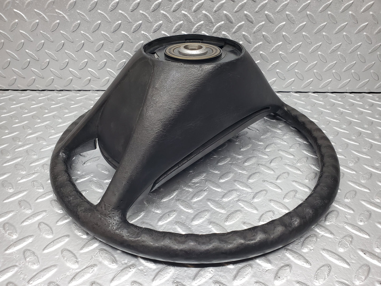 0948 Mercedes-Benz C123 230CE Steering Wheel 1264640017