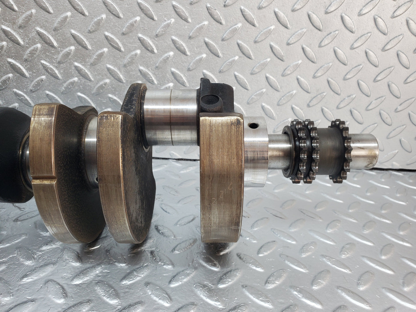0930 Mercedes-Benz C107 350SLC Coupe Crankshaft 1160310801
