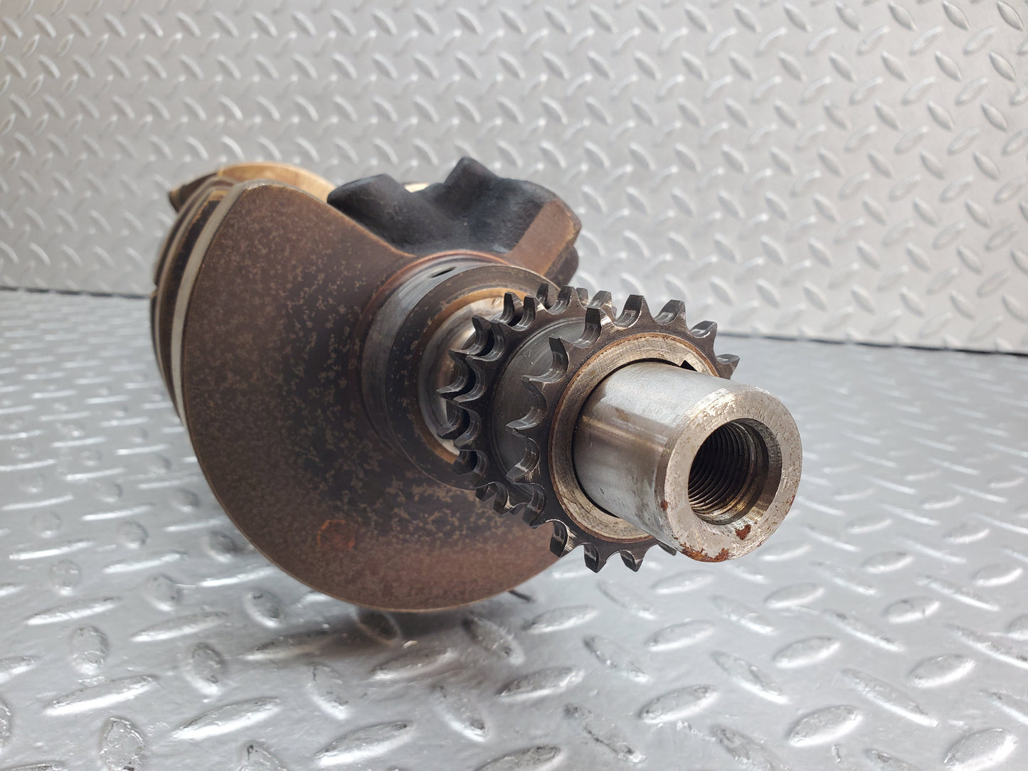 0930 Mercedes-Benz C107 350SLC Coupe Crankshaft 1160310801