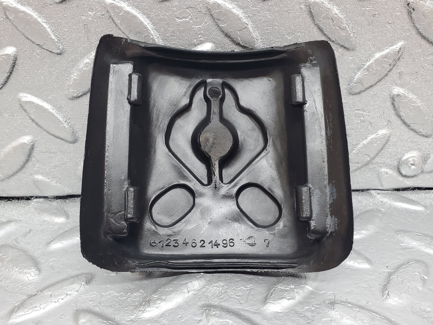 1039 Mercedes-Benz C123 230CE Coupe Steering Column Switch Cover 1234621496