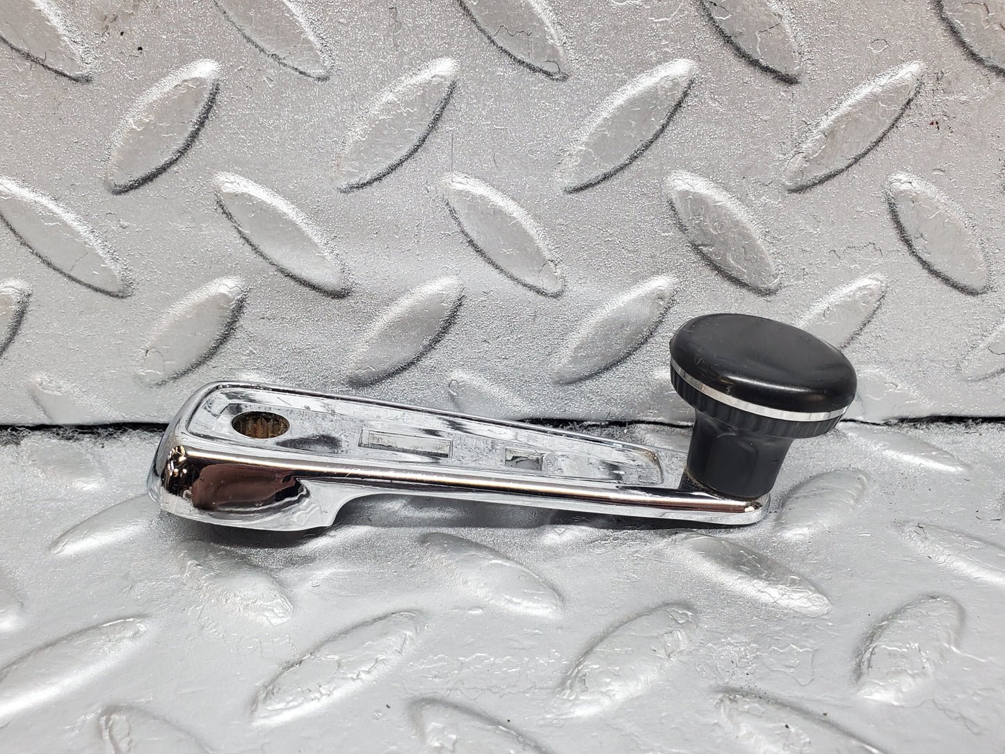 1026 Mercedes-Benz C123 230CE Window Lifter Crank Handle
