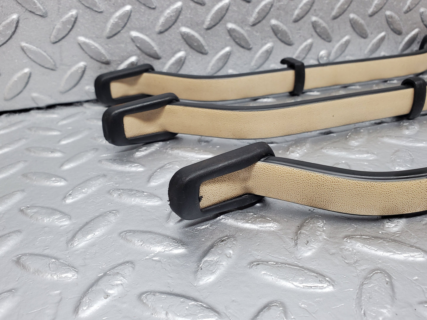 1011 Mercedes-Benz C123 230CE Coupe Interior Roof Grab Handle Set