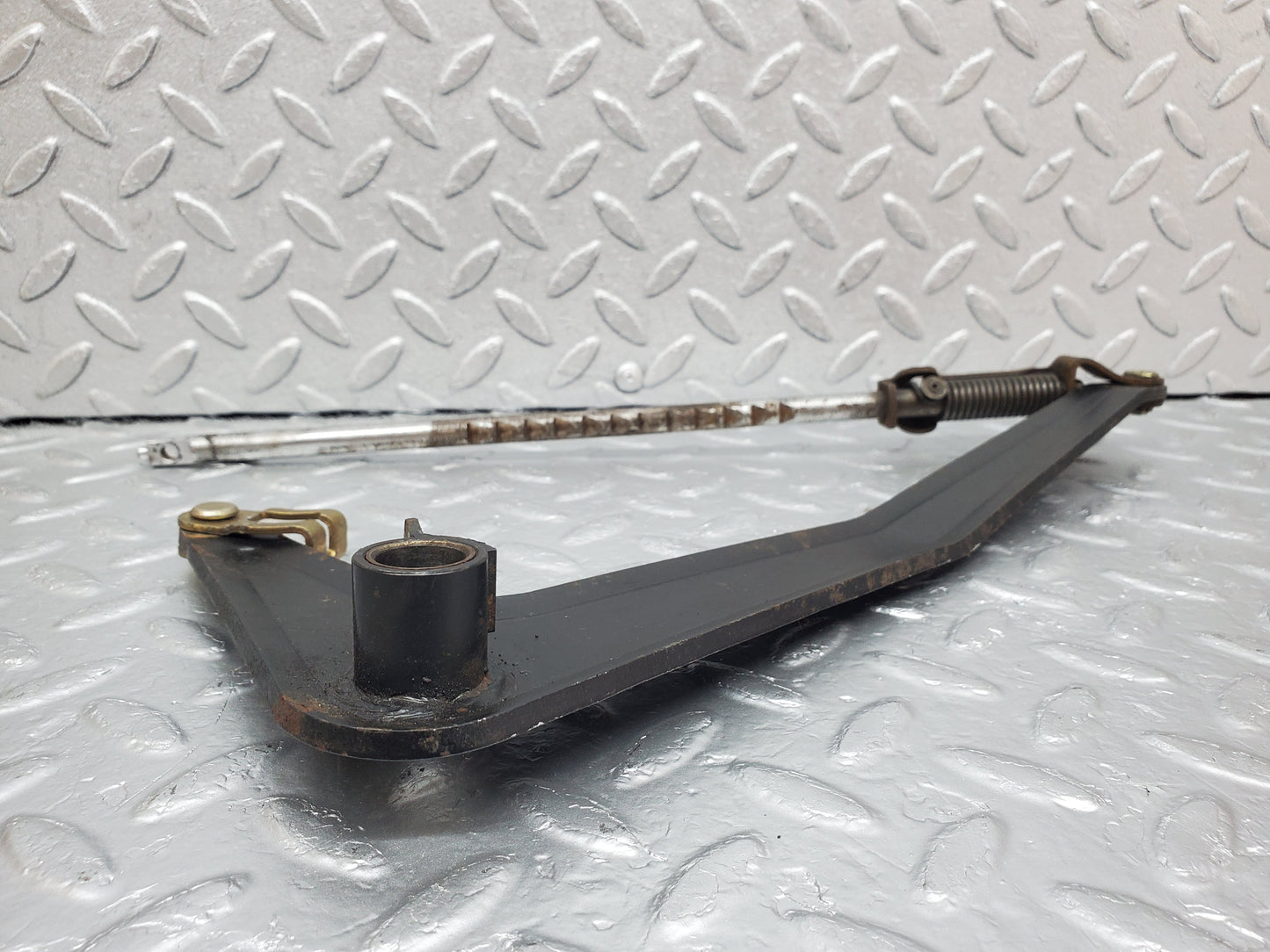 0988 Mercedes-Benz C123 230CE Handbrake Regulator
