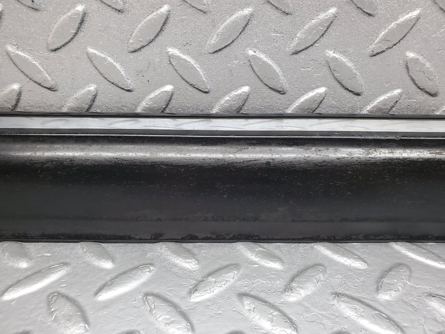 1100 Mercedes-Benz C123 230CE Coupe Left Door Lower Trim 1236903380
