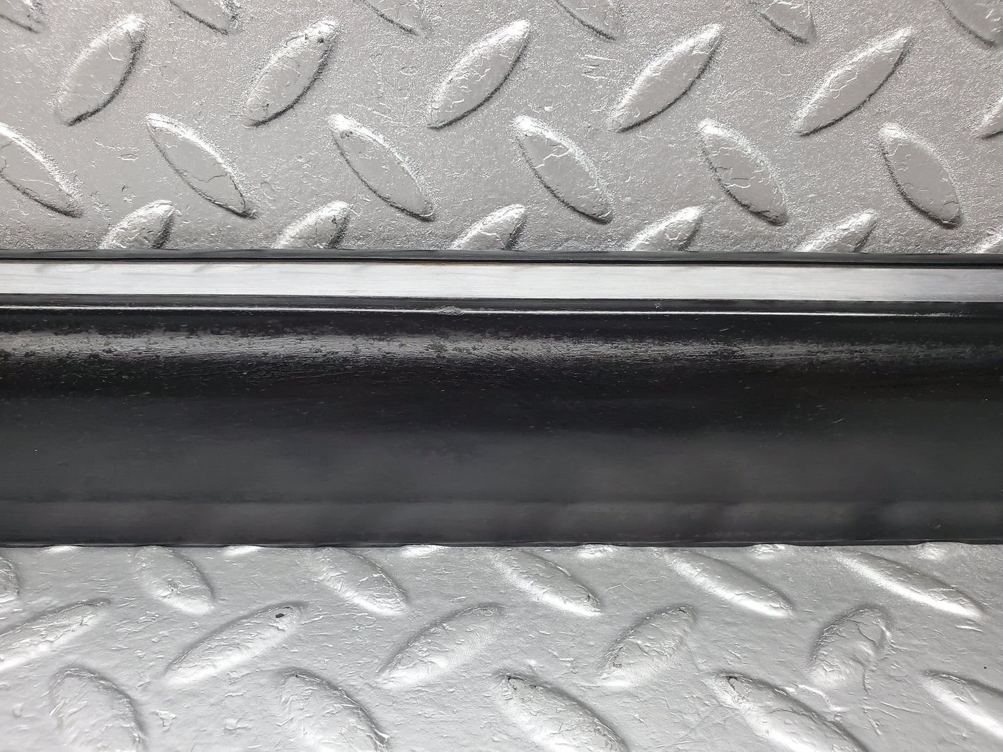 1100 Mercedes-Benz C123 230CE Coupe Left Door Lower Trim 1236903380