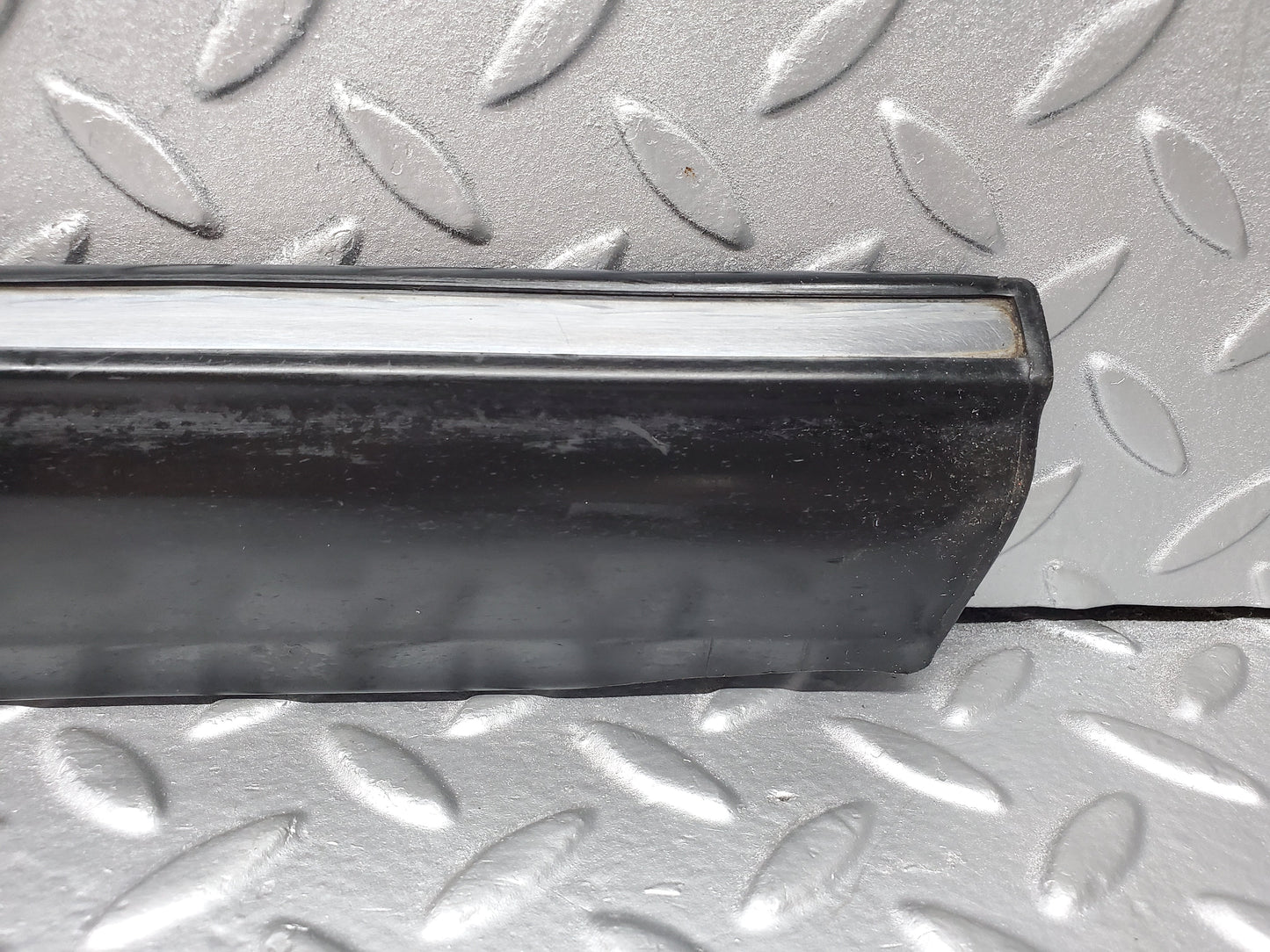 1100 Mercedes-Benz C123 230CE Coupe Left Door Lower Trim 1236903380