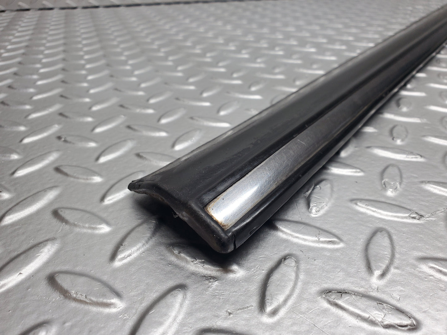 1100 Mercedes-Benz C123 230CE Coupe Left Door Lower Trim 1236903380