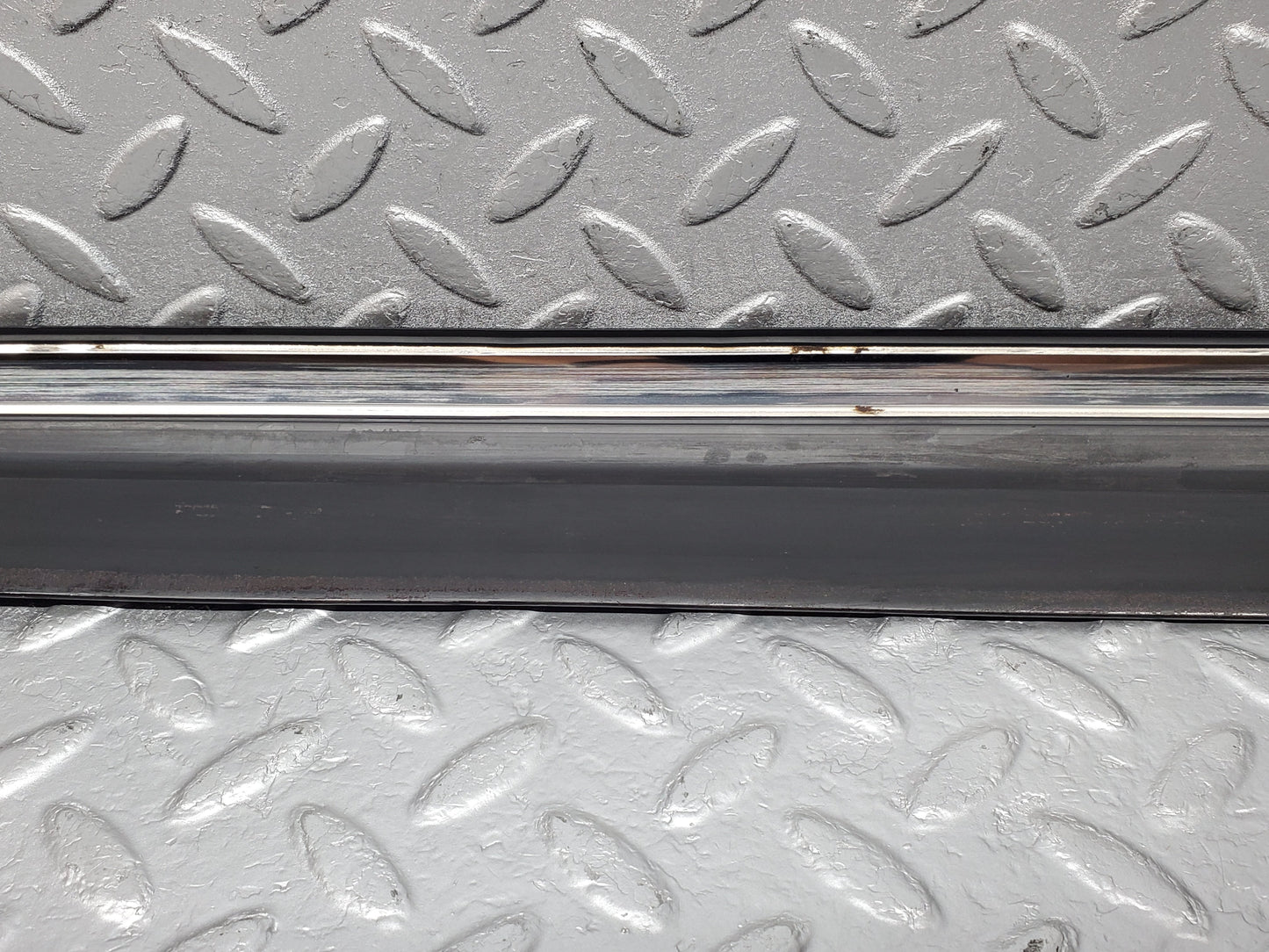 1100 Mercedes-Benz C123 230CE Coupe Left Door Lower Trim 1236903380