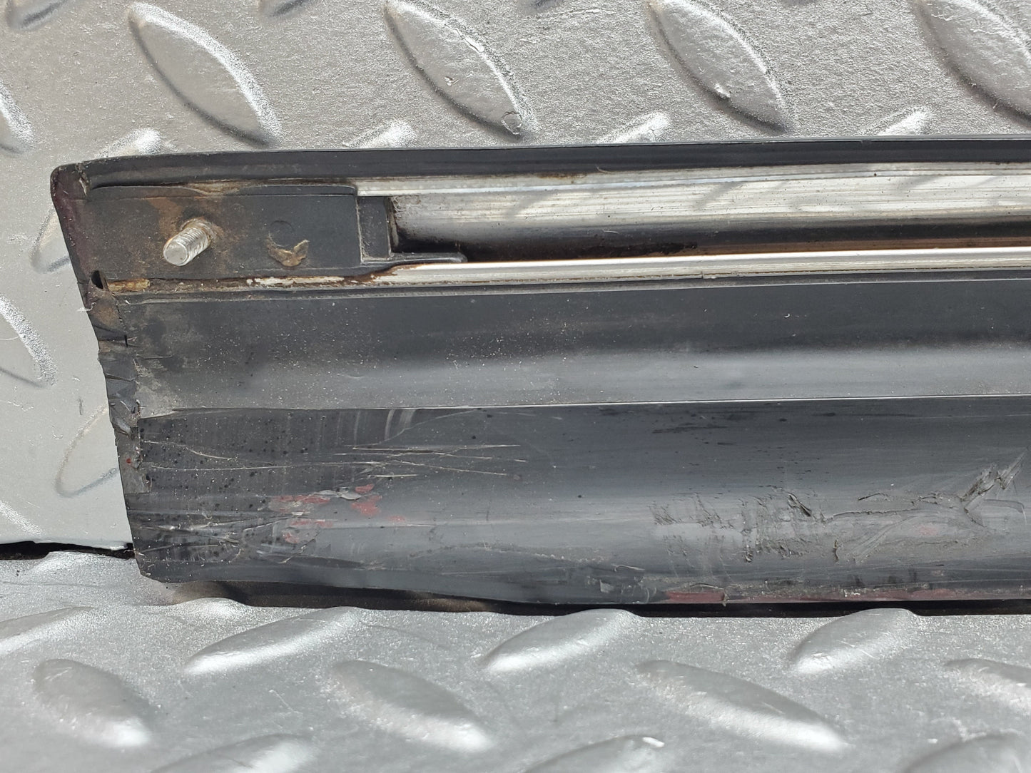 1100 Mercedes-Benz C123 230CE Coupe Left Door Lower Trim 1236903380