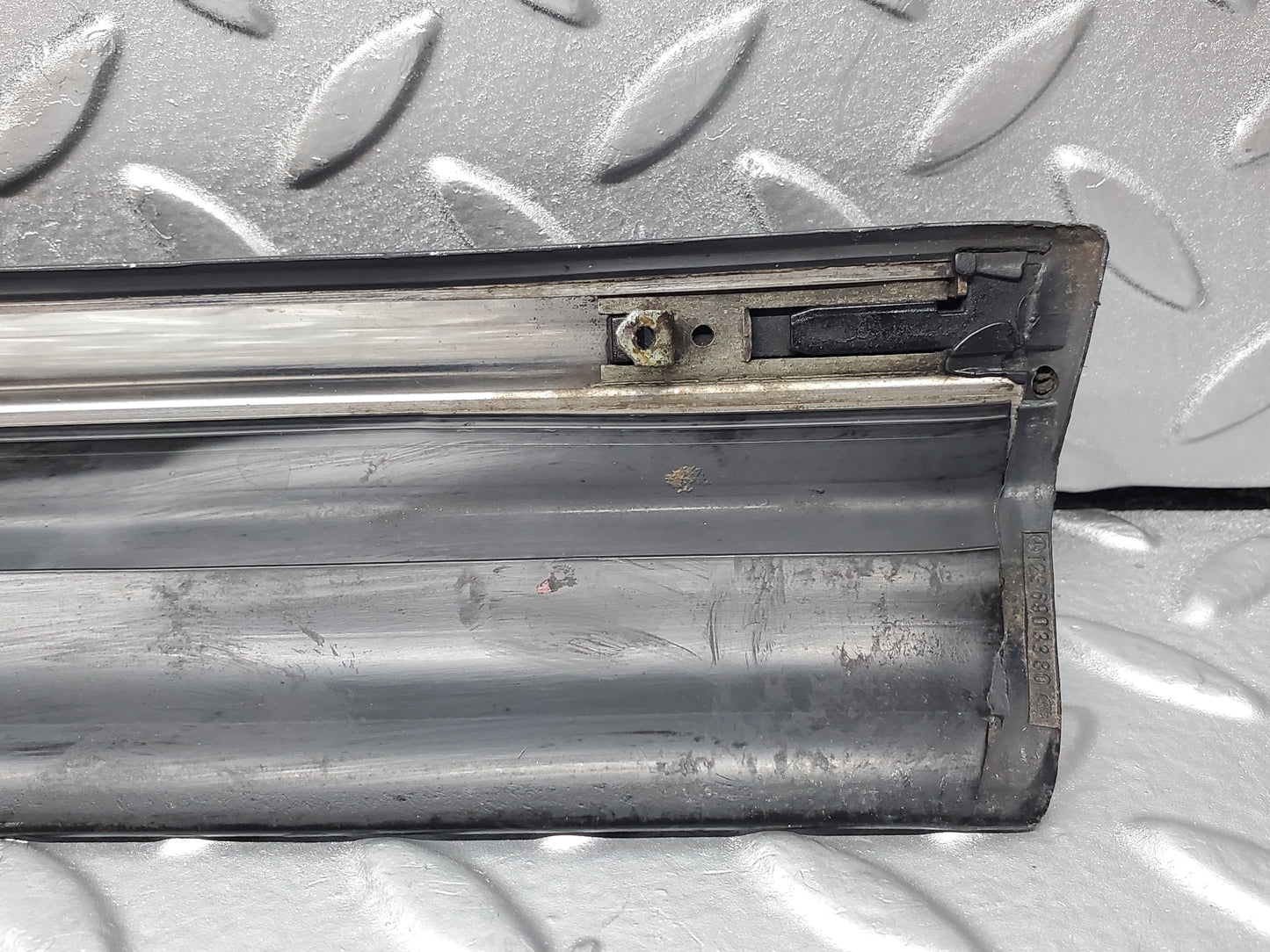 1100 Mercedes-Benz C123 230CE Coupe Left Door Lower Trim 1236903380