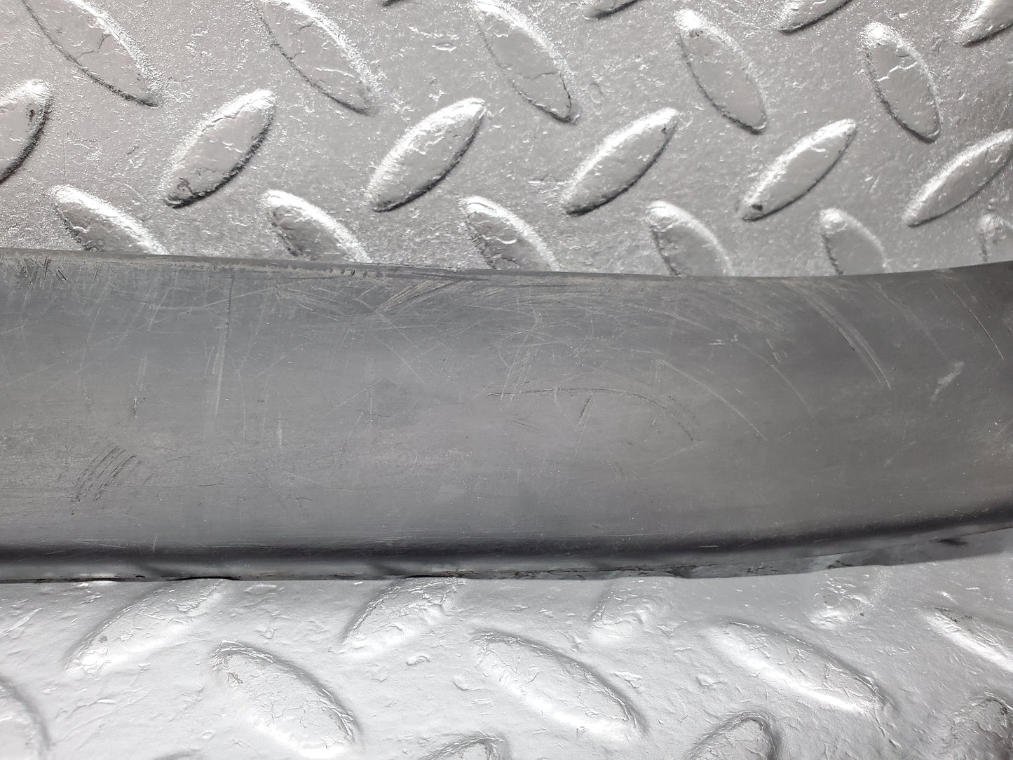 1050 Mercedes-Benz C123 230CE Coupe Cabel Covering 1238211236