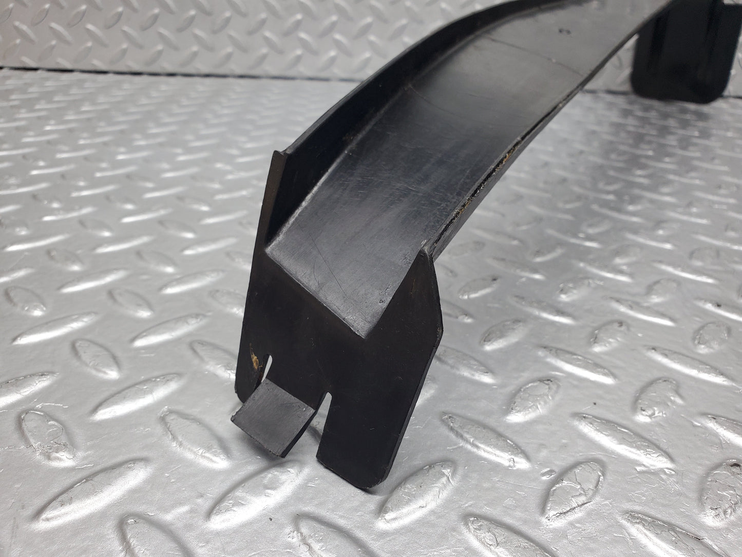 1050 Mercedes-Benz C123 230CE Coupe Cabel Covering 1238211236