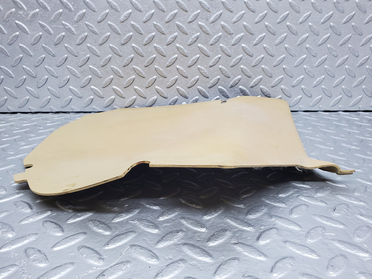 1063 Mercedes-Benz C123 230CE Coupe Front Right Kick Panel Beige 1236881206