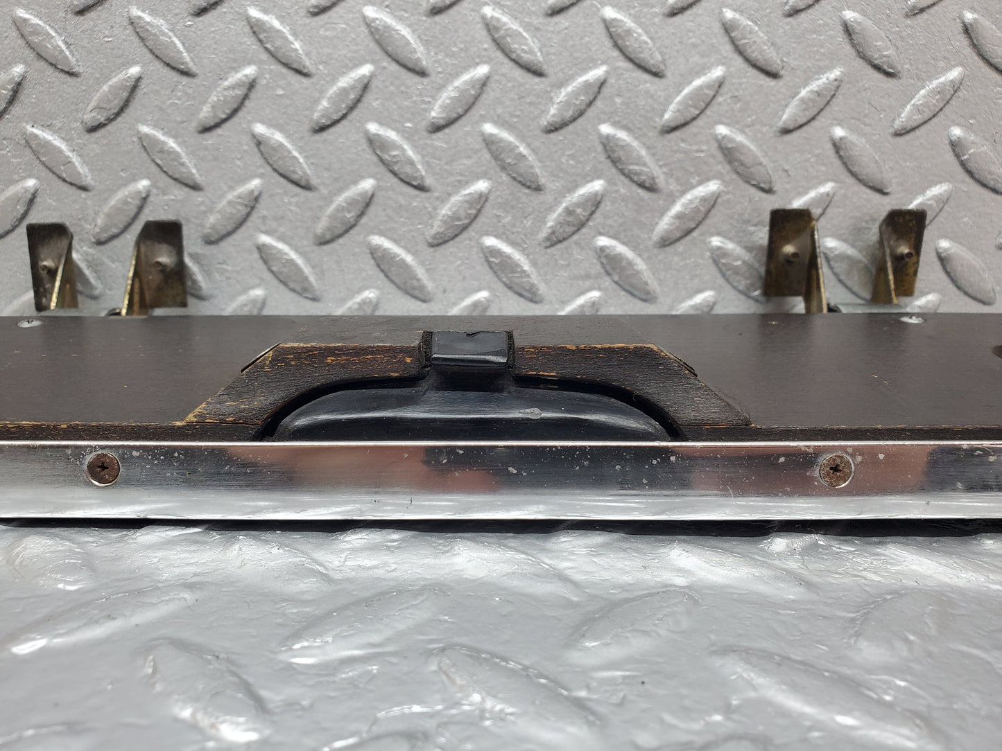 1149 Mercedes-Benz W108 280SE Glove Box Door No Key