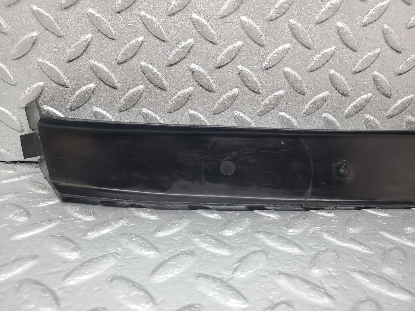 1131 Mercedes-Benz C123 230CE Coupe Cable Channel Cover Rear Left 1238210136