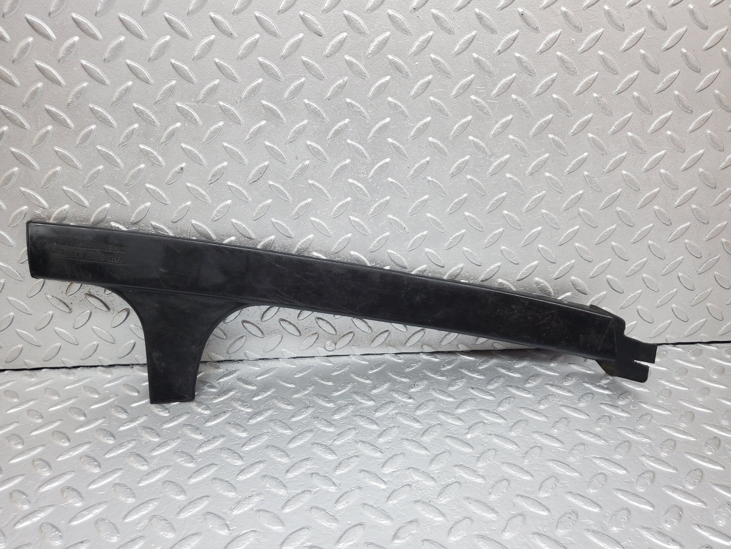 1132 Mercedes-Benz C123 230CE Coupe Cable Channel Cover Rear Right 1238210236