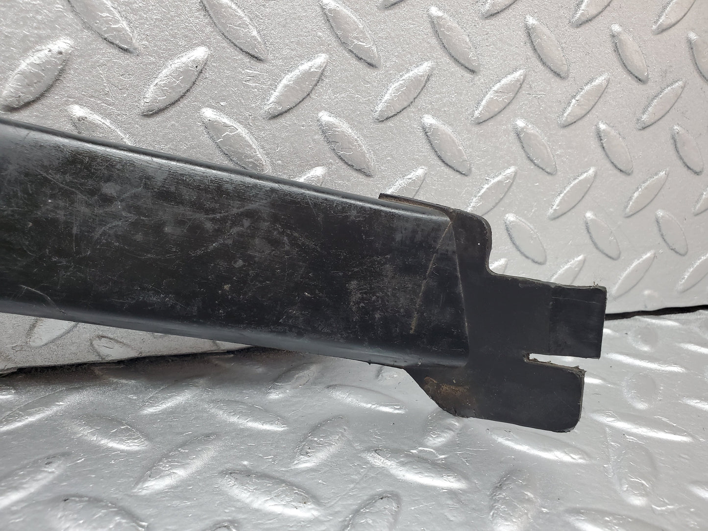 1132 Mercedes-Benz C123 230CE Coupe Cable Channel Cover Rear Right 1238210236