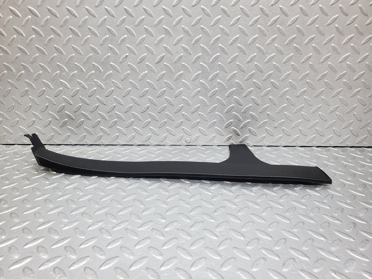 1132 Mercedes-Benz C123 230CE Coupe Cable Channel Cover Rear Right 1238210236