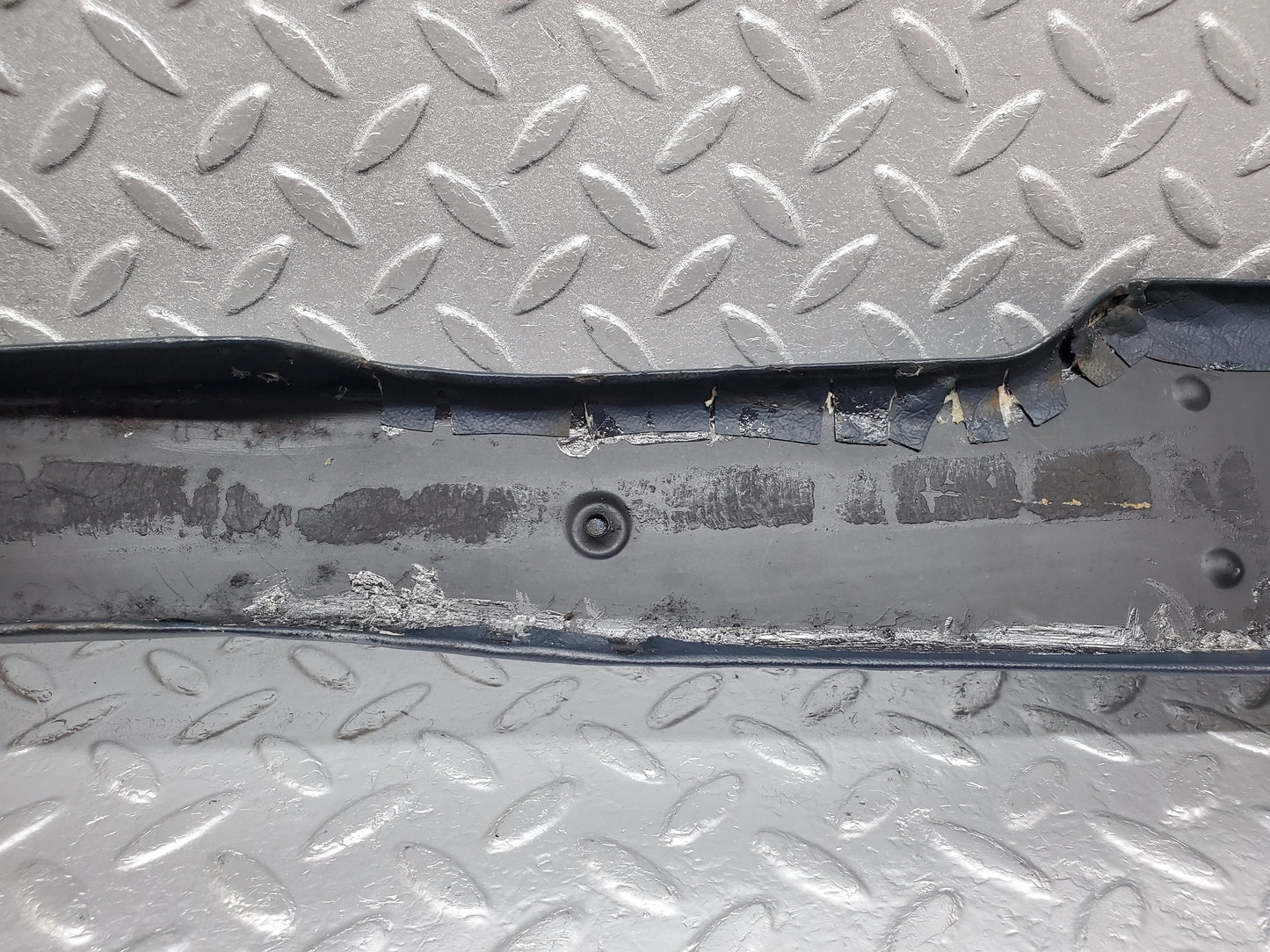 1163 Mercedes-Benz W108 280SE B Pillar Trim Panel Right Blue