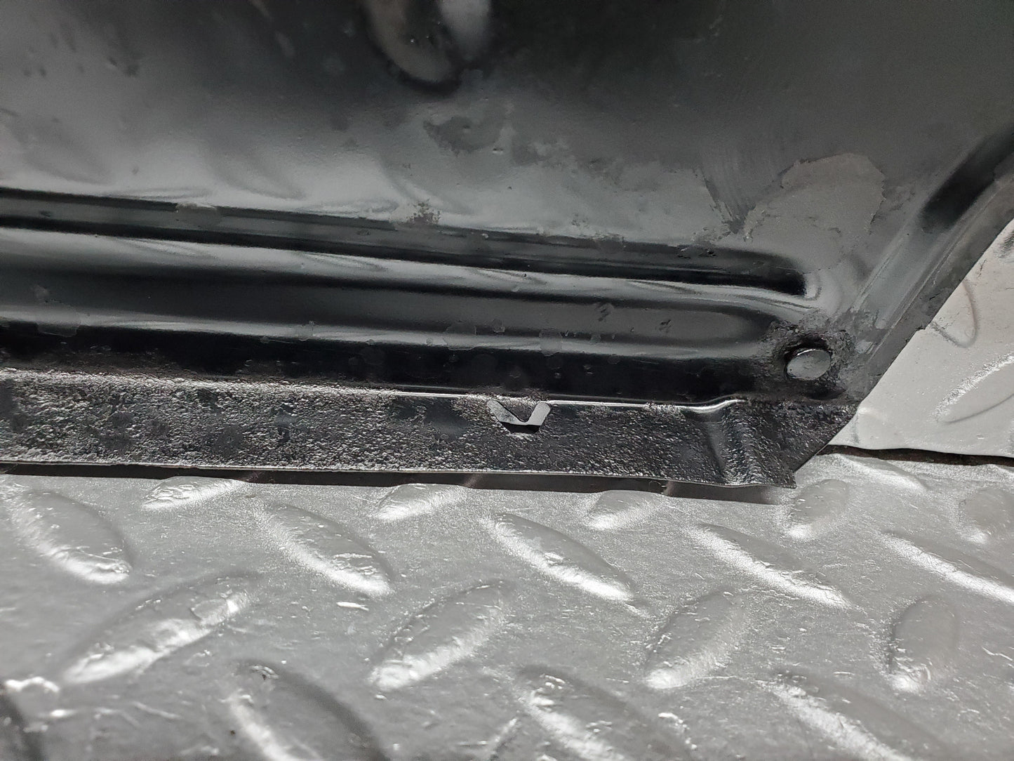 1116 Mercedes-Benz C123 230CE Coupe Fuel Tank Cover Plate