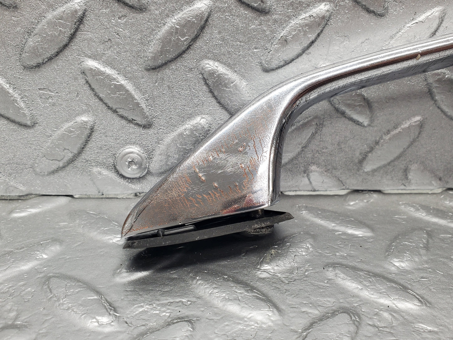 1188 Mercedes-Benz W108 280SE Door Handle Front Right No Key 1087661401