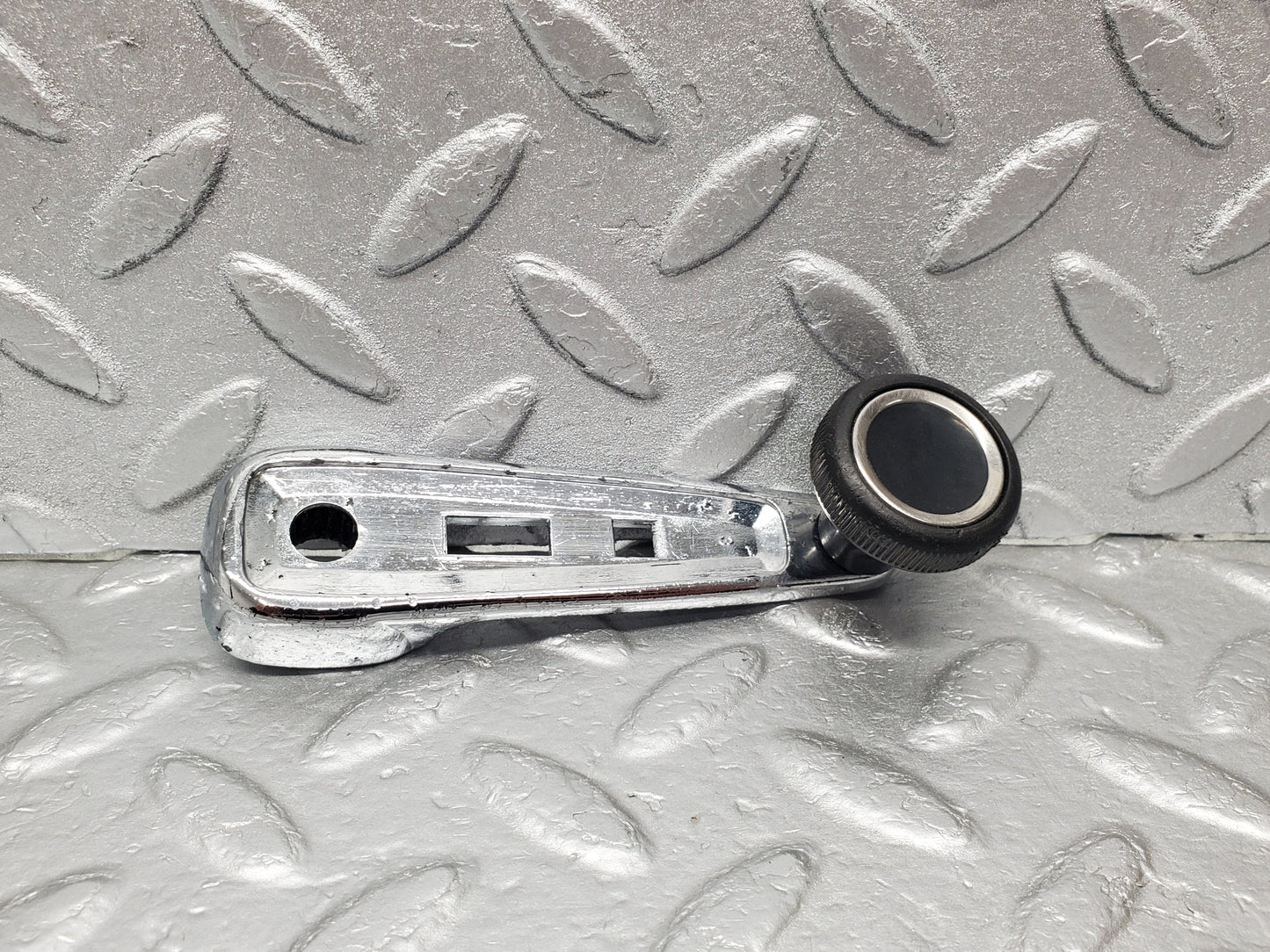 1191 Mercedes-Benz W108 280SE Window Lifter Crank Handle