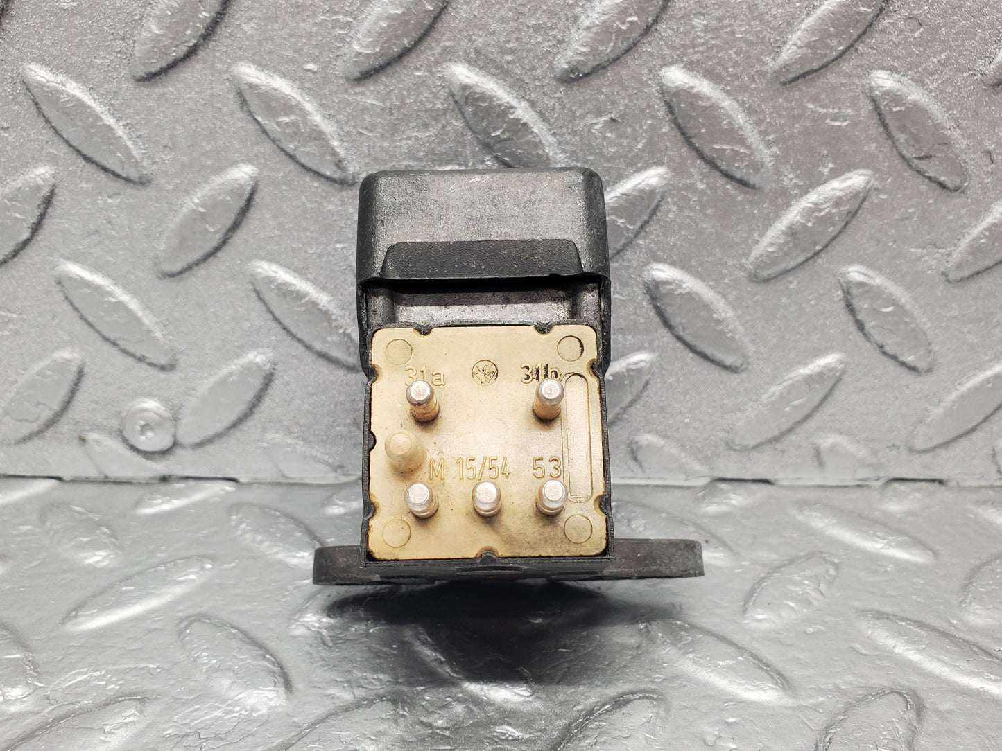 1198 Mercedes-Benz W108 280SE Windscreen Washer Switch