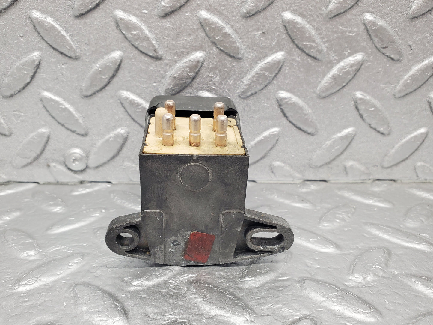 1198 Mercedes-Benz W108 280SE Windscreen Washer Switch