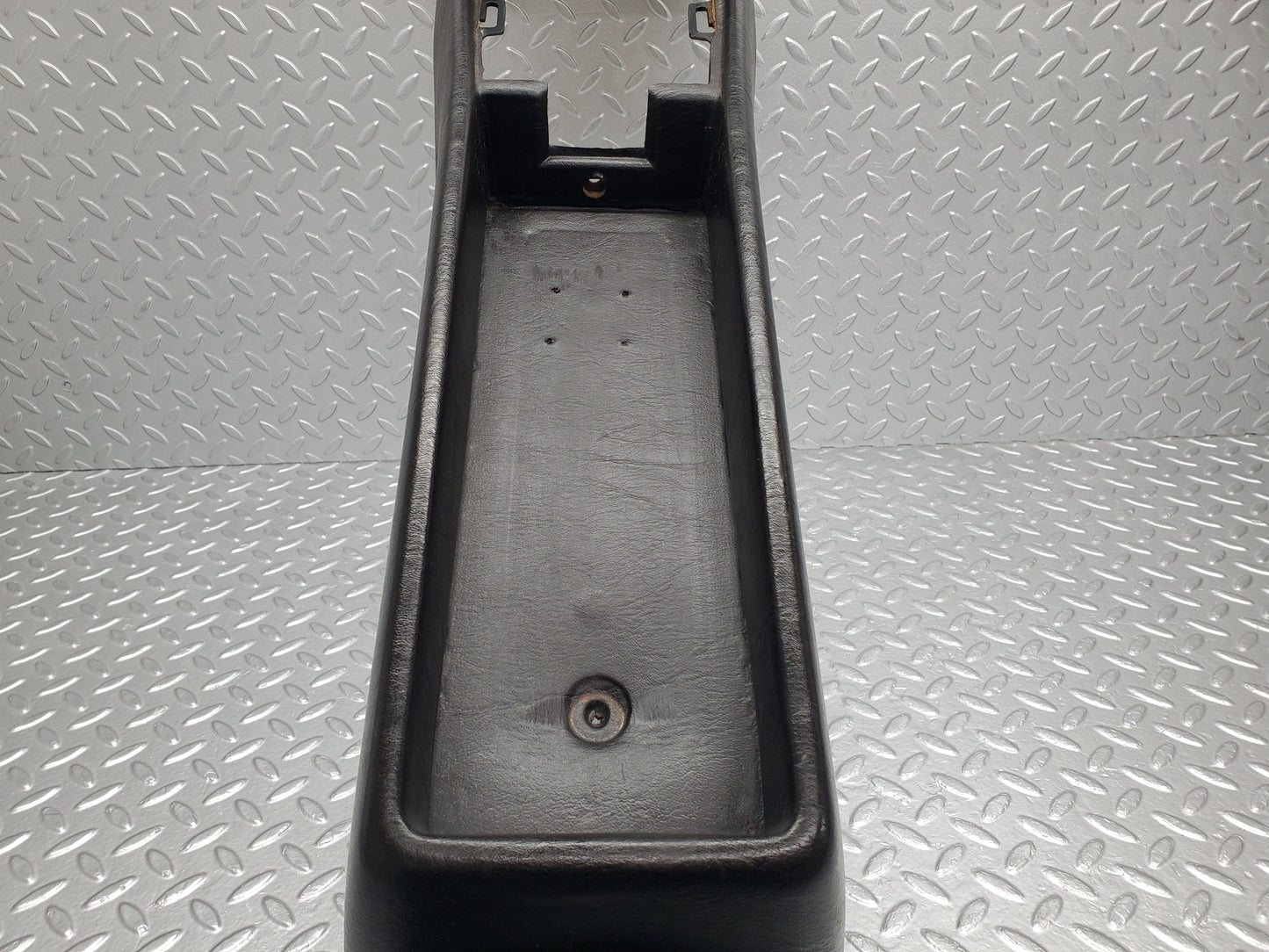 1112 Mercedes-Benz C123 230CE Coupe Centre Console Black