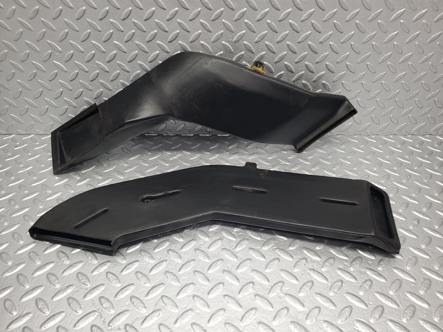 1209 Mercedes-Benz W108 280SE Heater Air Duct Vent Left Side 1088310446