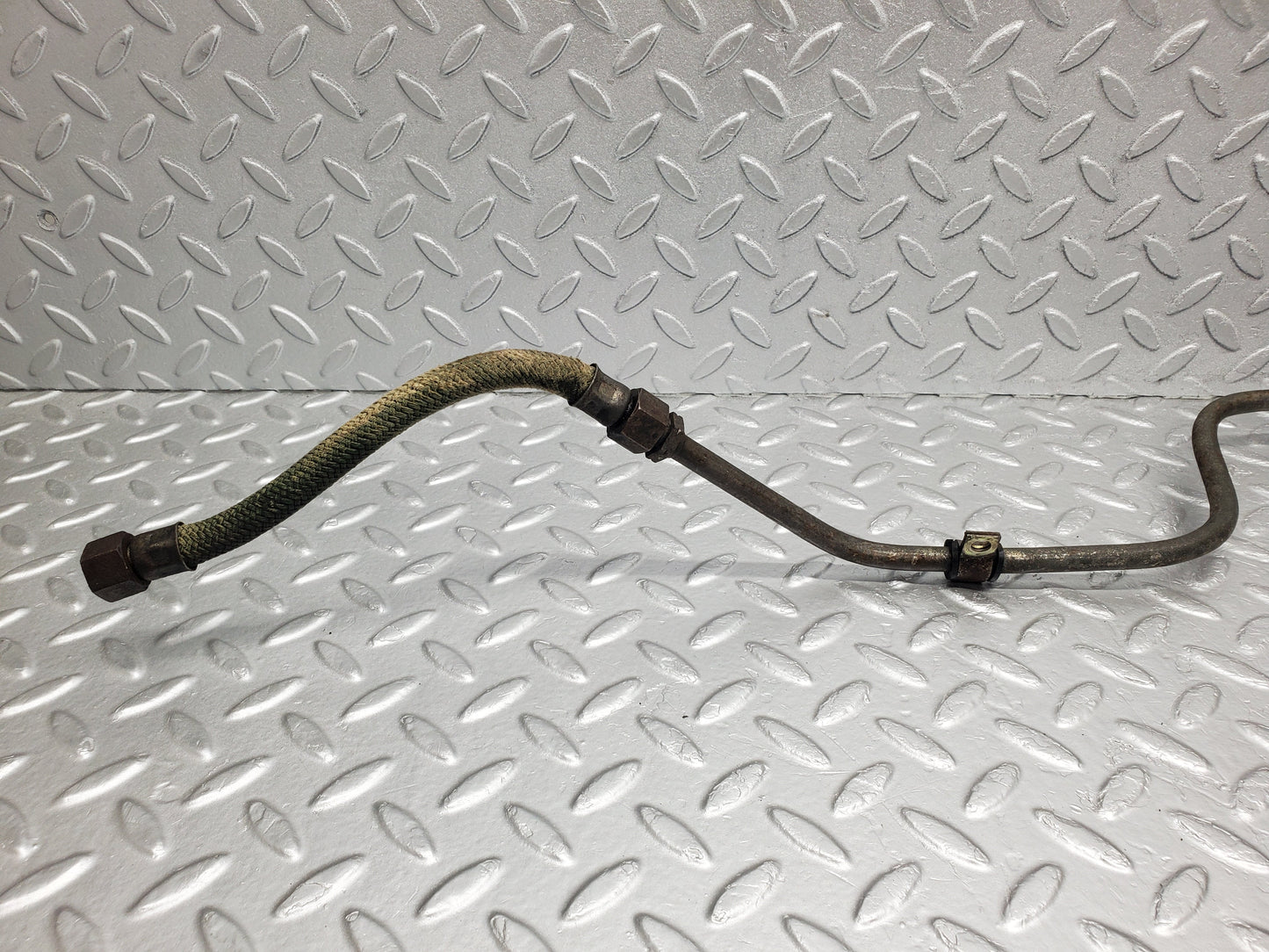 1118 Mercedes-Benz W123 240D Gearbox Oil Hose Pipe