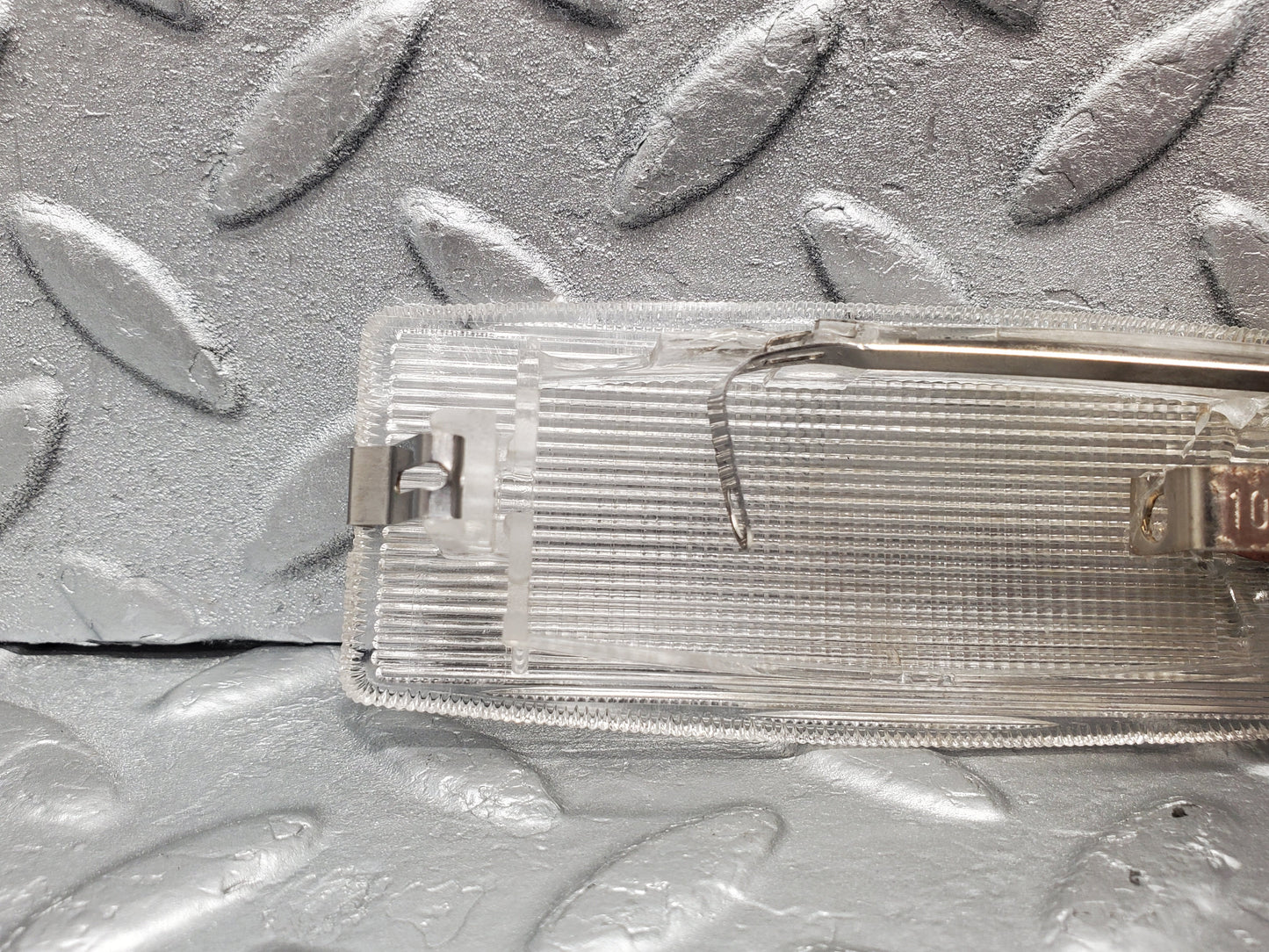 1289 Mercedes-Benz V123 240D Interior Dome Light