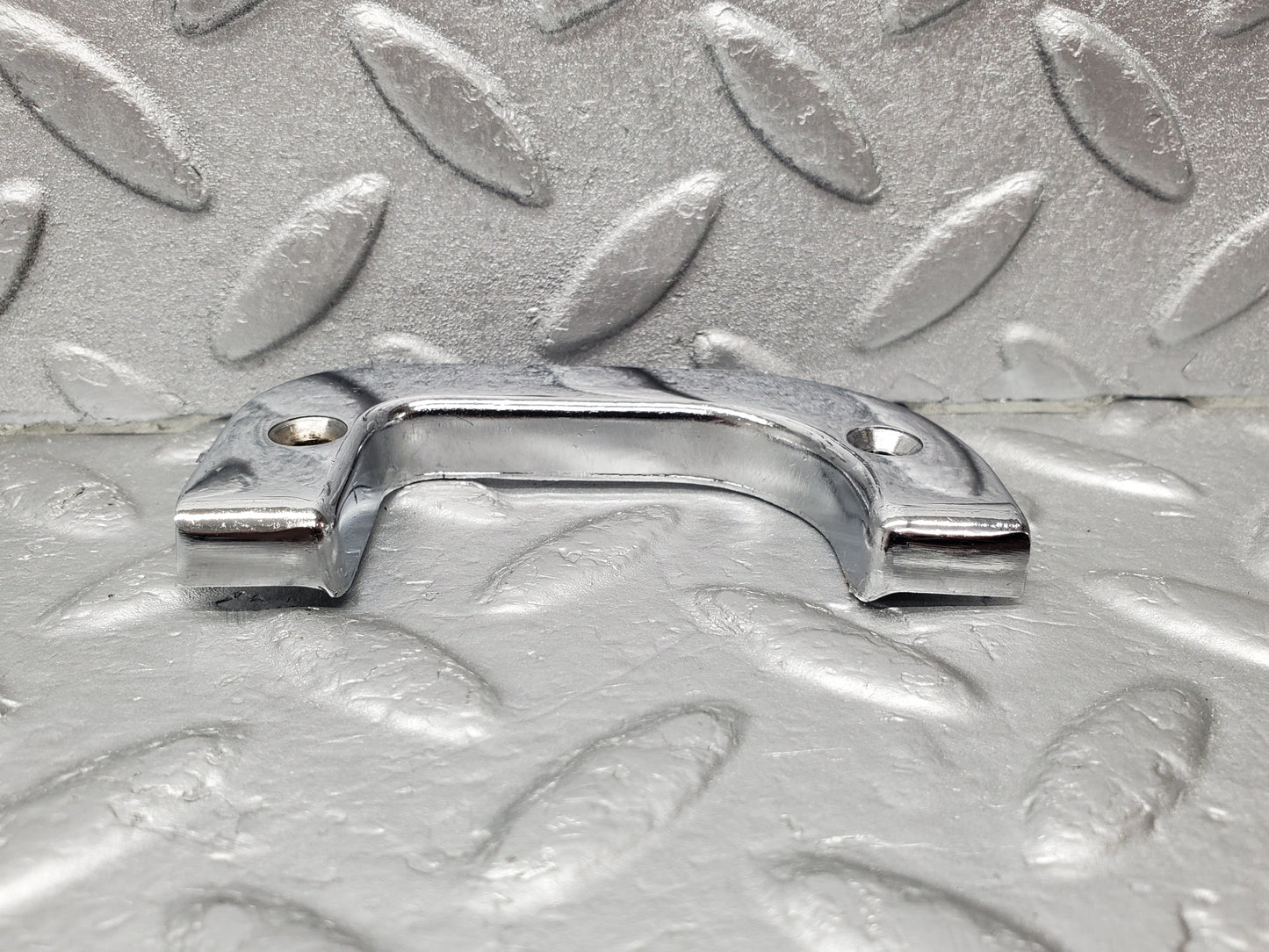 1314 Mercedes-Benz V123 240D Right Interior Chrome Door Latch Trim