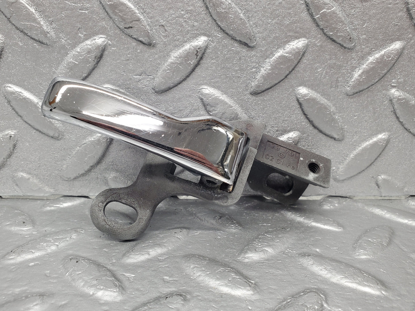 1315 Mercedes-Benz V123 240D Right Interior Door Handle 1237600261