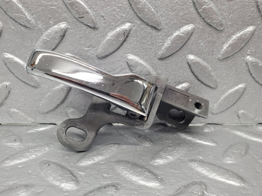 1315 Mercedes-Benz V123 240D Right Interior Door Handle 1237600261