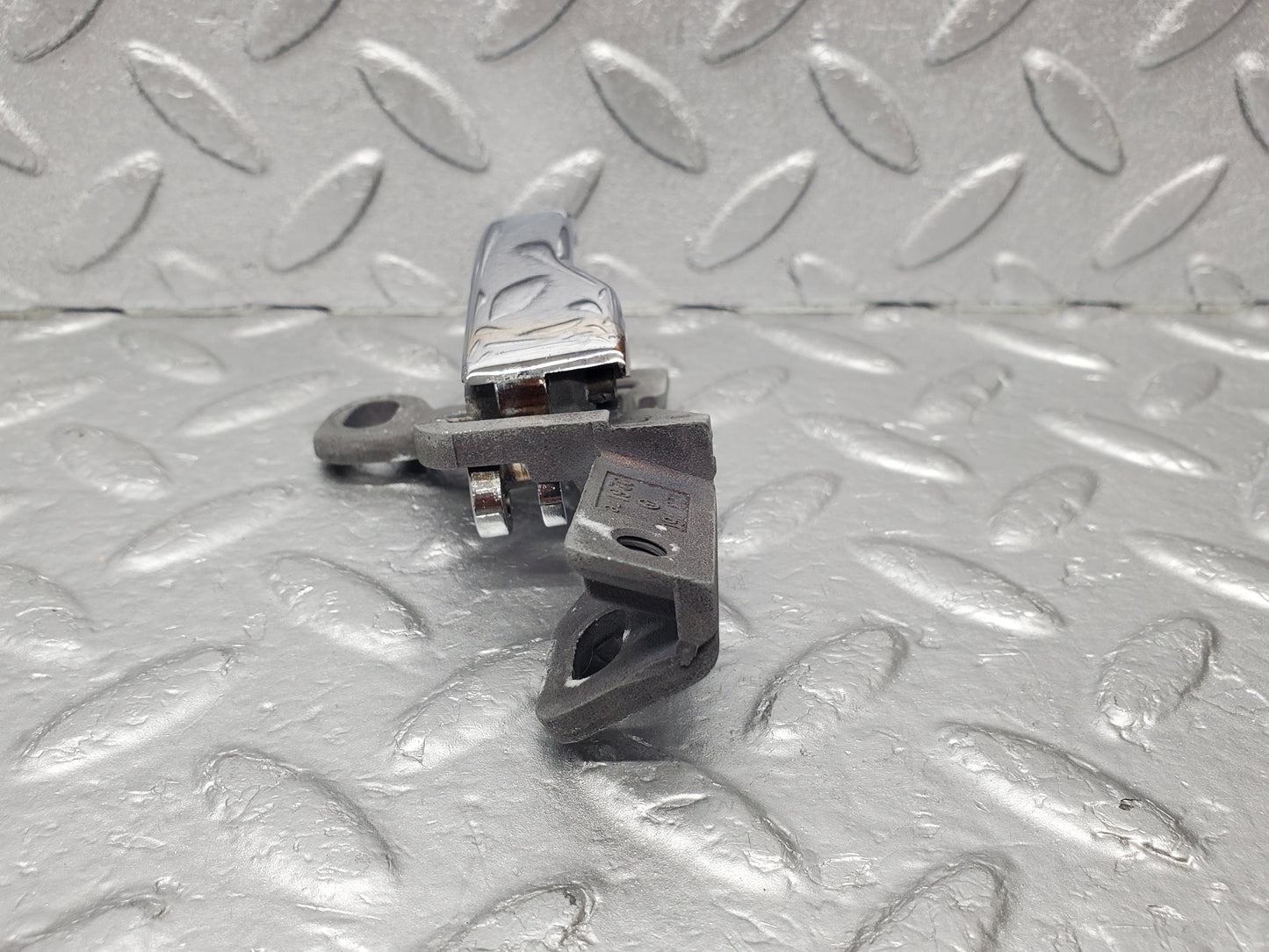 1315 Mercedes-Benz V123 240D Right Interior Door Handle 1237600261