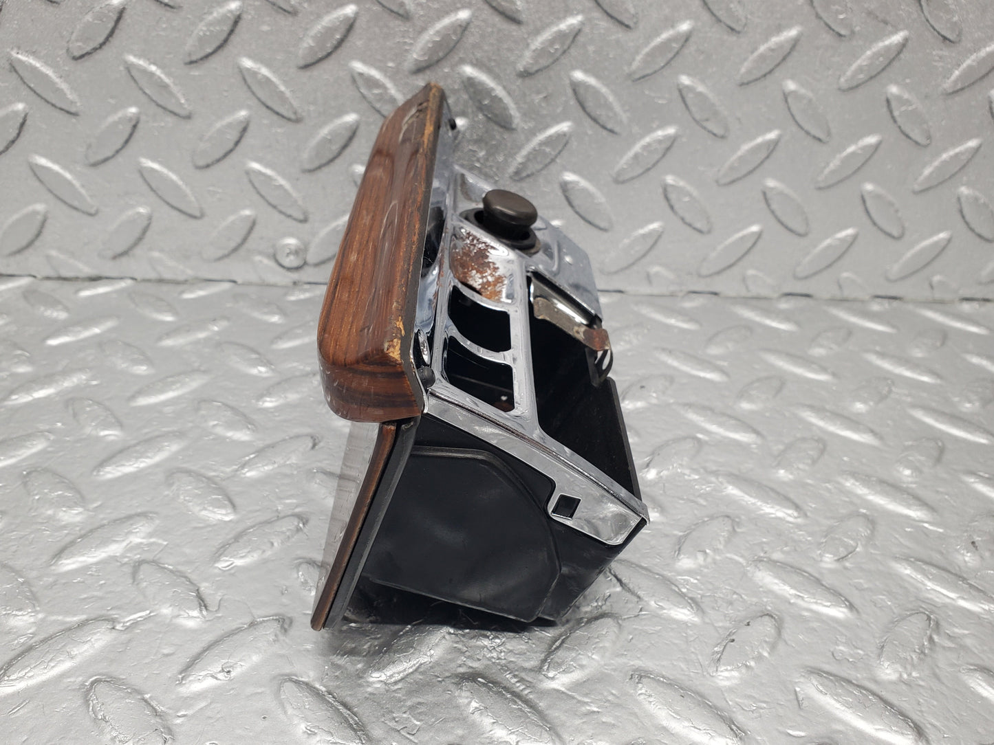 1320 Mercedes-Benz V123 240D Centre Console Ashtray Wood Finish