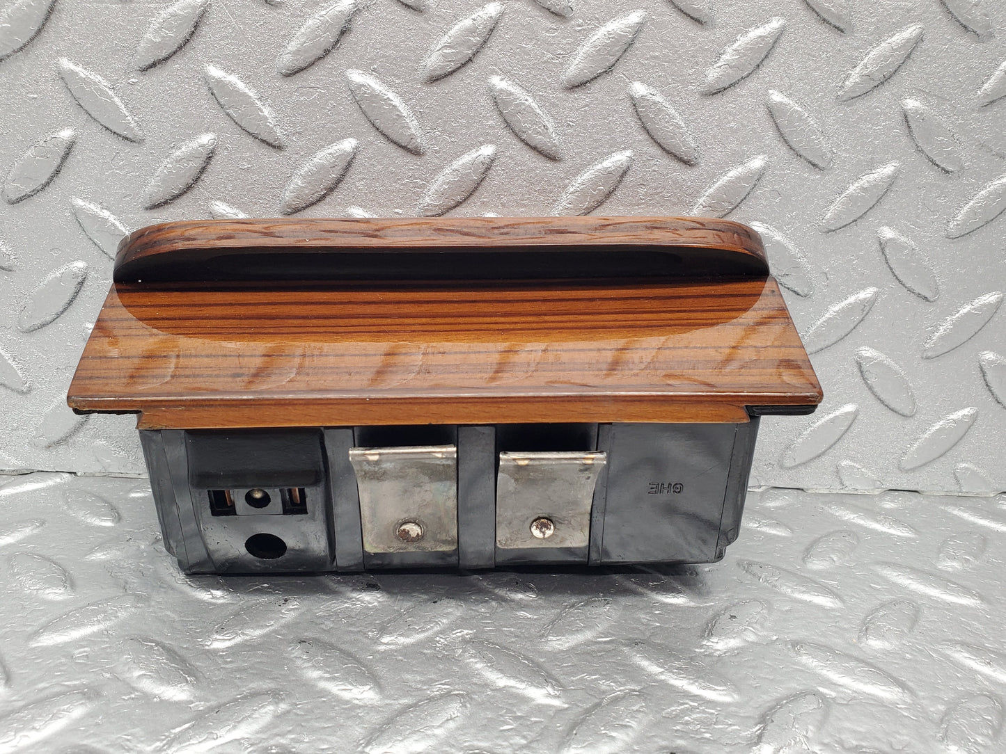 1320 Mercedes-Benz V123 240D Centre Console Ashtray Wood Finish